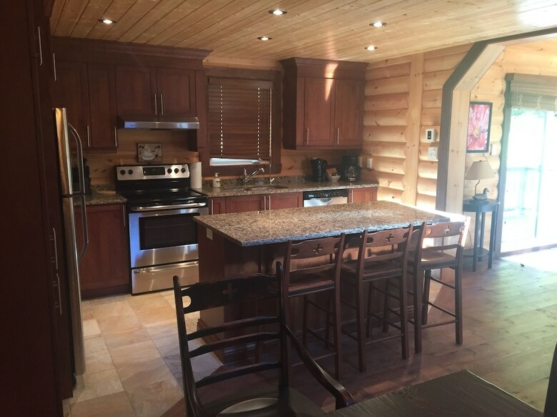 Selenia Lodge
