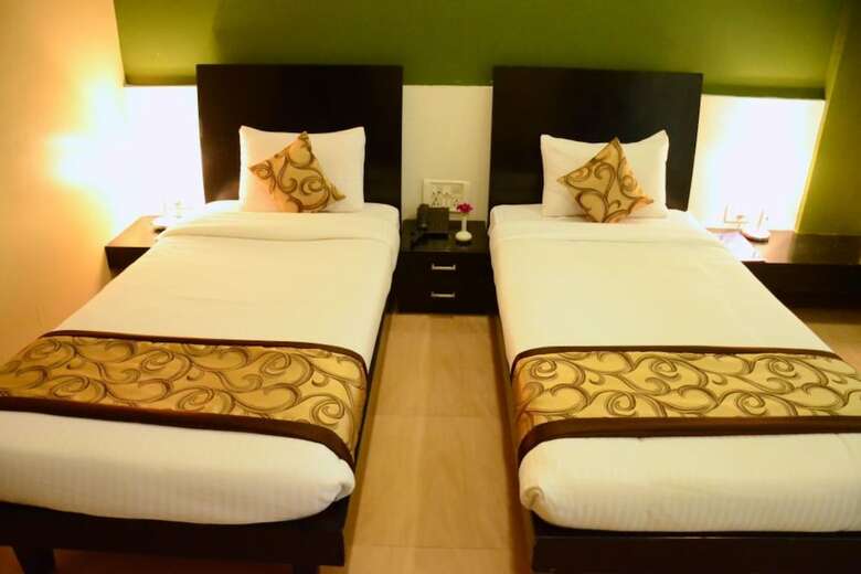 Hotel Oyo 6002 Avezeekaa Corporate Residency