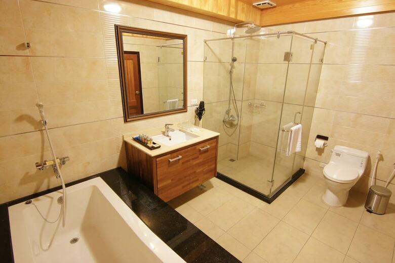 Hotel Pink Flatette