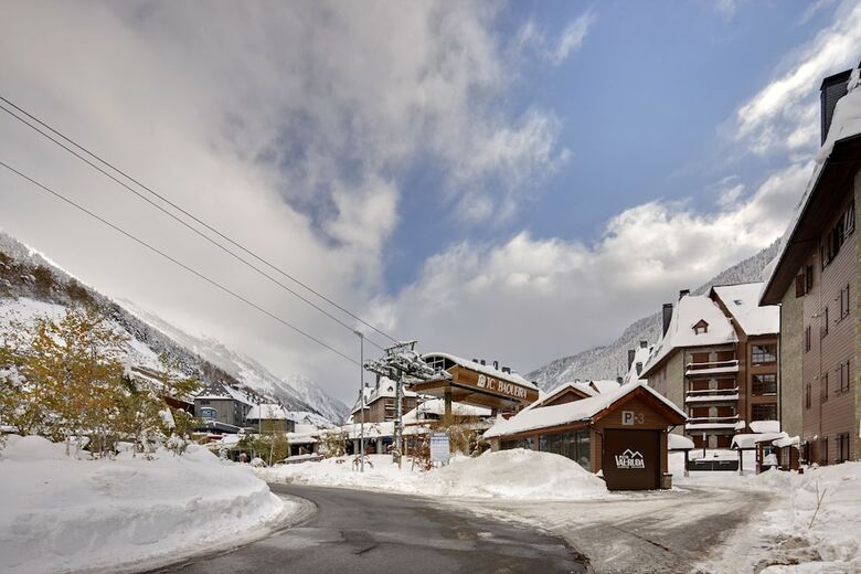 Apartamentos Val de Ruda 10 By Feelfree Rentals