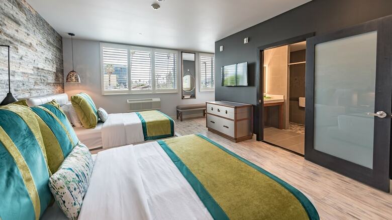 Lexen Hotel-north Hollywood Near Universal