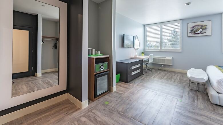 Lexen Hotel-north Hollywood Near Universal