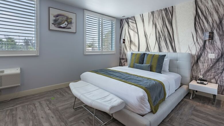 Lexen Hotel-north Hollywood Near Universal