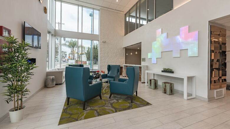 Lexen Hotel-north Hollywood Near Universal