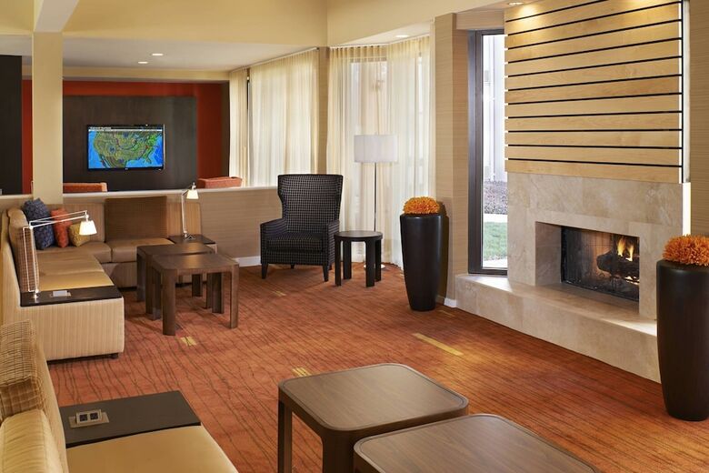 Hotel Courtyard By Marriott Chicago Highland Park/northbrook