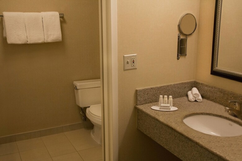 Hotel Courtyard By Marriott Chicago Highland Park/northbrook