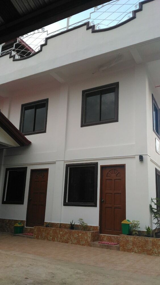 Sealor Pension House
