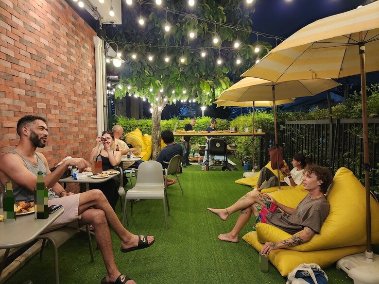 Hostal Wayha Hostel Don Mueang Airport