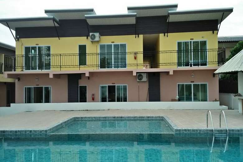 Hotel Anyavee Nam Mao Beach Resort