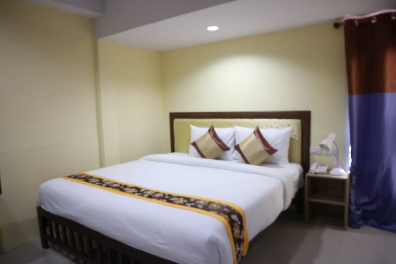 Hotel Anyavee Nam Mao Beach Resort