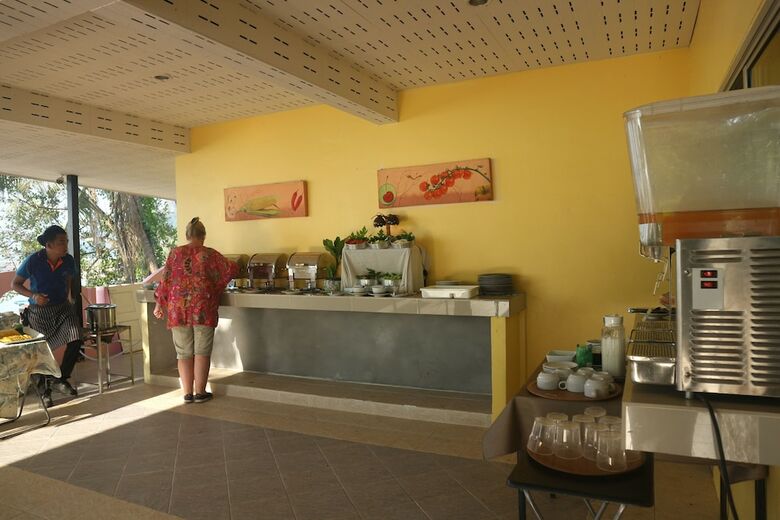 Hotel Anyavee Nam Mao Beach Resort
