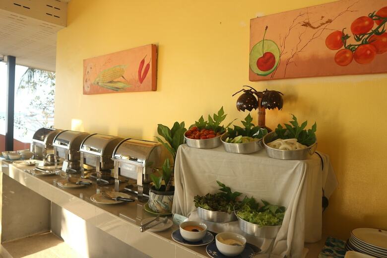 Hotel Anyavee Nam Mao Beach Resort