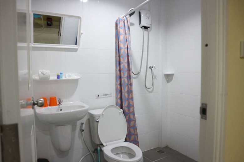 Hotel Anyavee Nam Mao Beach Resort