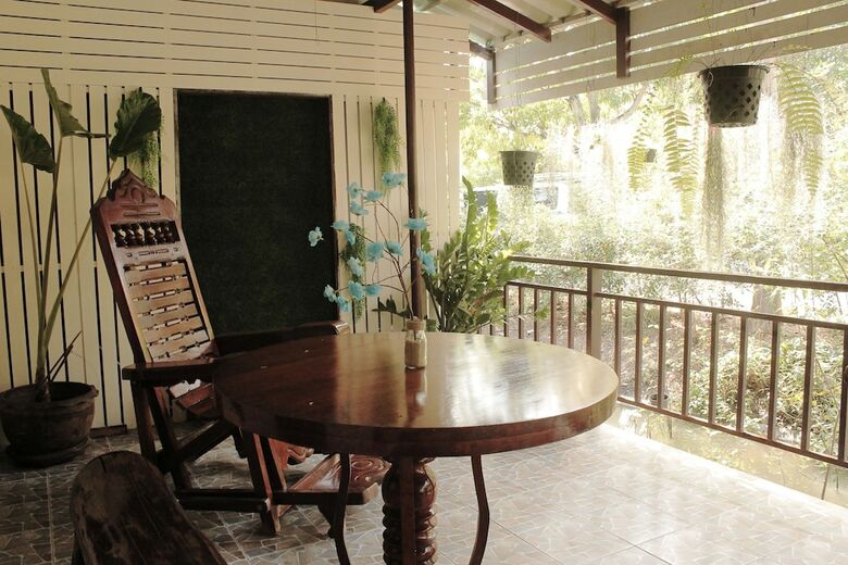 Hotel Ploynam Homestay