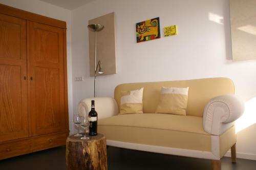 Hostal Studio 14/2