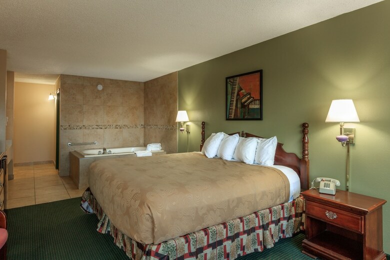 Hotel Angel Inn Near Imax