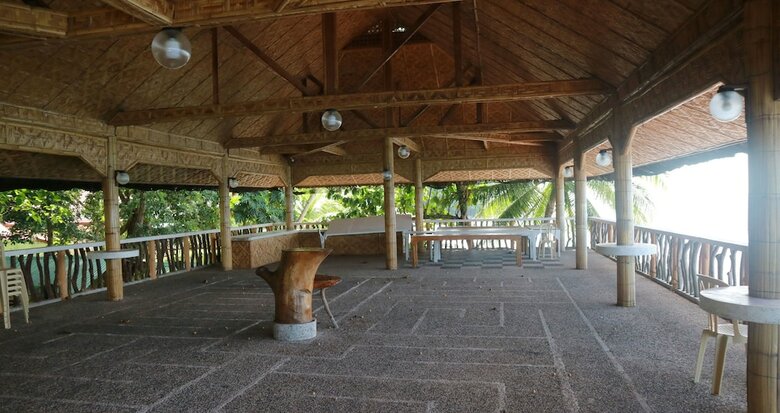Hotel Golden Sunset Beach Club