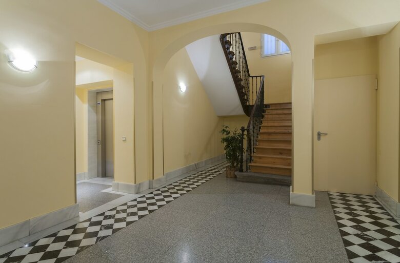 Apartamentos Dobo Homes Plaza Mayor Comfort