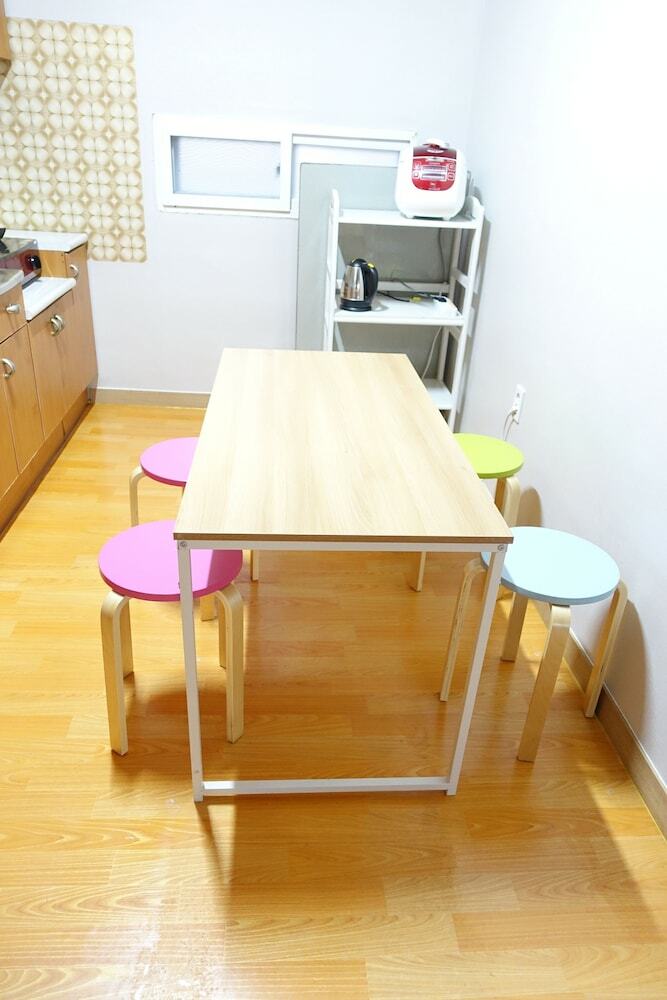 Hostal Daegwallyeong Tent Guesthouse - Hostel