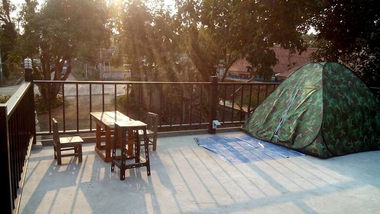 Hotel Kru Guesthouse