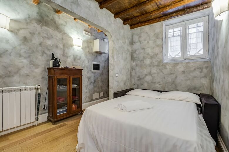Apartamento Colonna Suite - Spanish Steps Suite & Spa