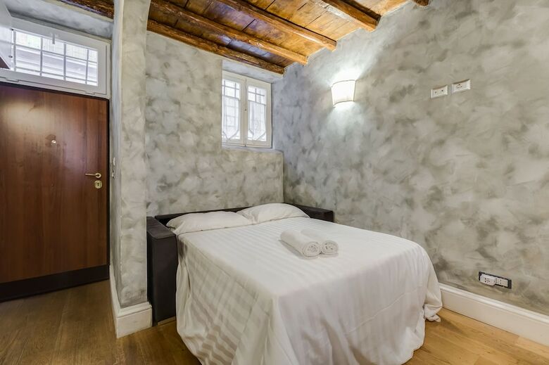 Apartamento Colonna Suite - Spanish Steps Suite & Spa