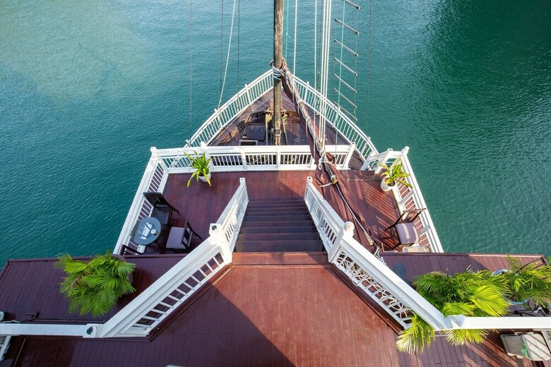 Swan Cruises Halong
