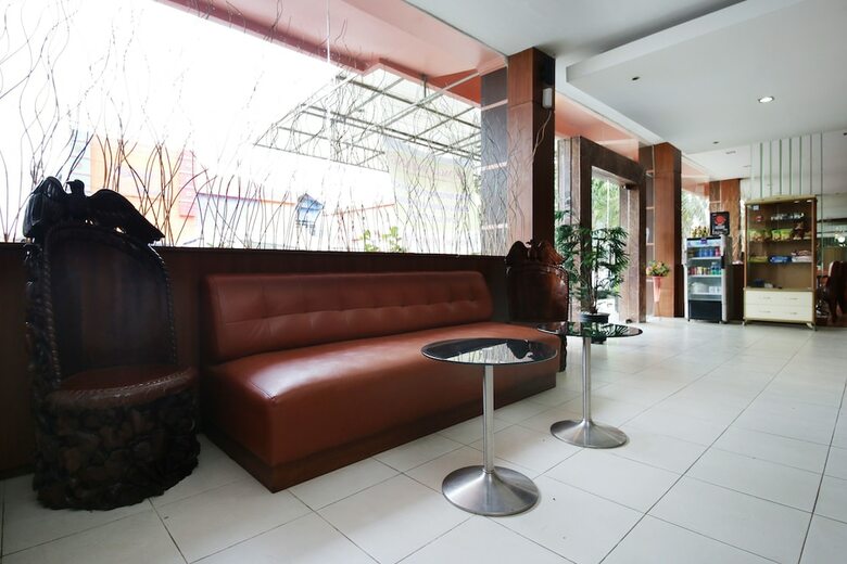 Hotel Airy Korumba Malik Raya 22v Kendari