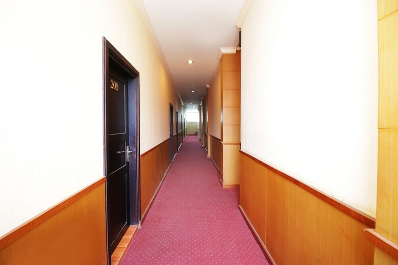 Hotel Airy Korumba Malik Raya 22v Kendari