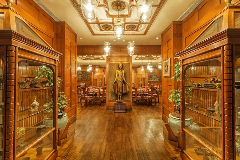 Hotel The Oberoi Grand, Kolkata