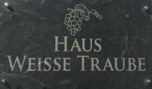 Apartamentos Haus Alte Rebe & Wei�e Traube