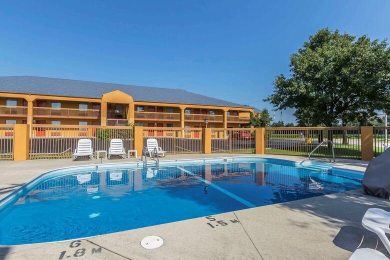 Hotel Quality Inn Charleston I-57