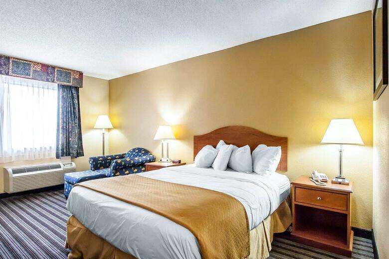 Hotel Quality Inn Charleston I-57