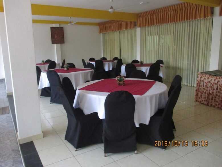 Hotel Larn's Villa