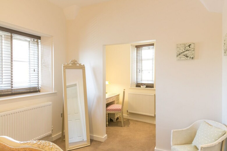 Riverside Apartments Of Stamford