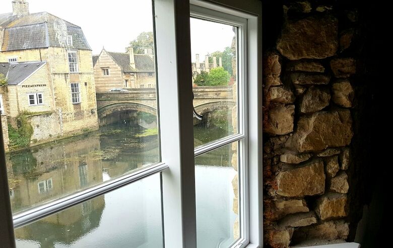 Riverside Apartments Of Stamford
