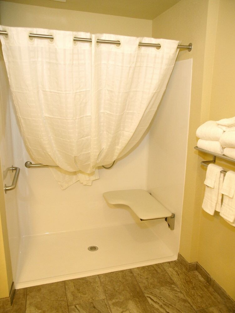Hotel Cobblestone Inn & Suites - Vinton
