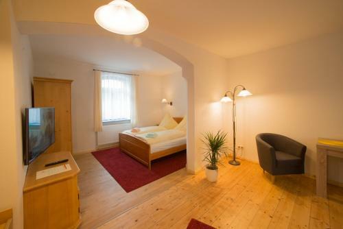 Hostal Pension Und Gastst�tte "zur Brausch�nke"