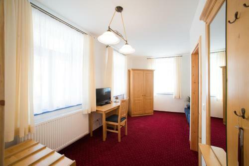 Hostal Pension Und Gastst�tte "zur Brausch�nke"
