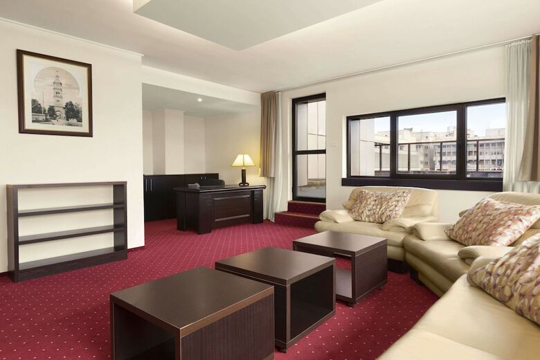 Hotel Ramada By Wyndham Iasi City Centre