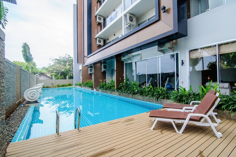 Apartamentos Seventh Condo Karon