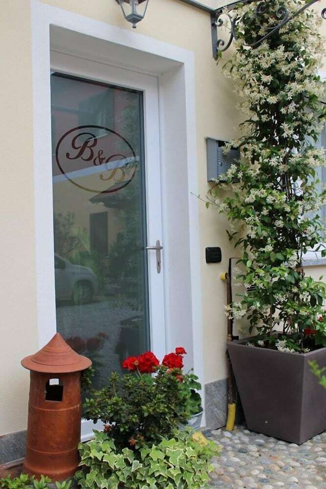 Bed & Breakfast La Piccola Corte Di Malpensa