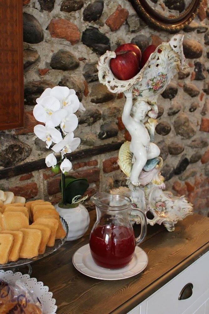 Bed & Breakfast La Piccola Corte Di Malpensa