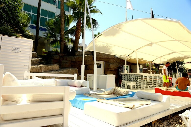Bonn Beach Hotel By Rrh&r - All Inclusive