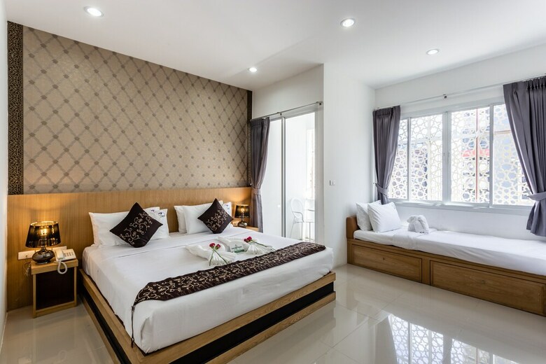 7q Bangla Hotel
