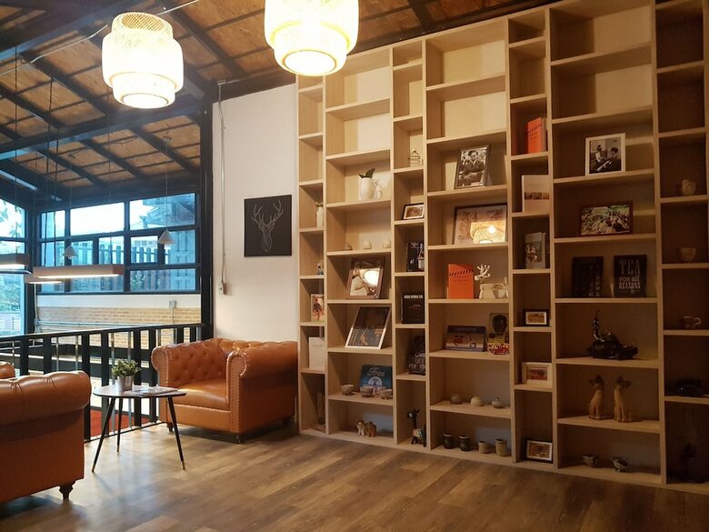 Hostal Baan Mai Kradan Hostel Chiang Rai