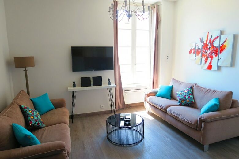 Apartamento "mass�na Plaza" By Nestor&jeeves