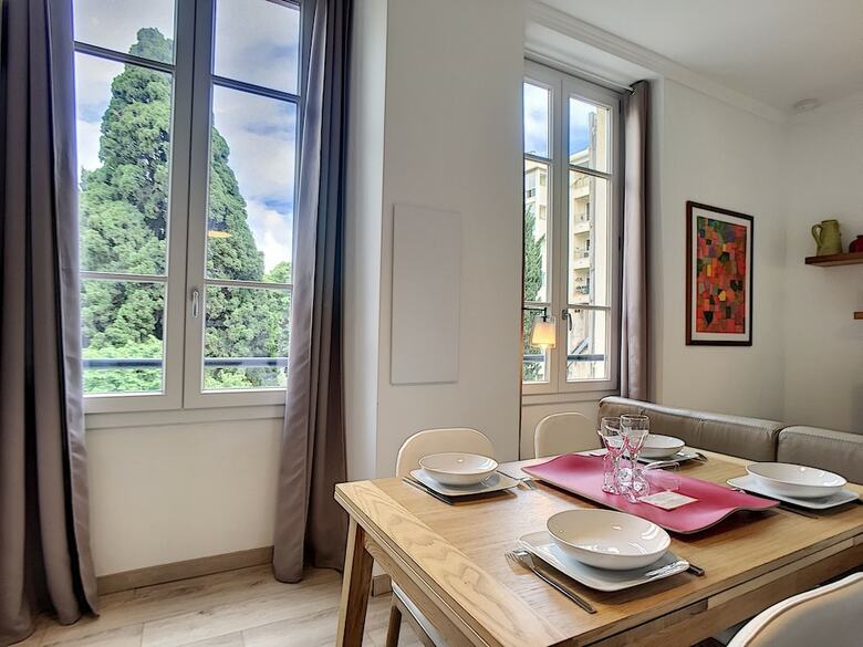 Apartamento "c�t� Jardin" By Nestor&jeeves
