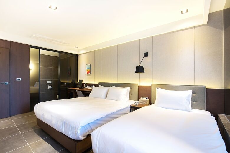 Brown Dot Hotel Business Busan Station