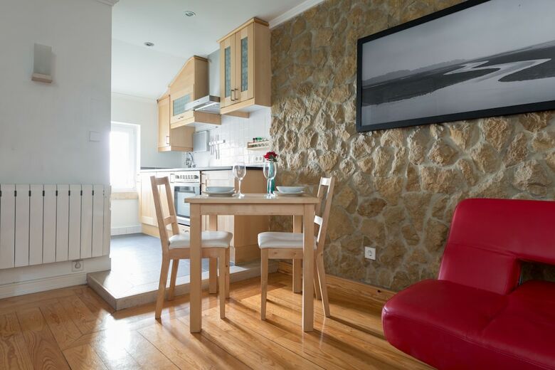 Flores Apartment
